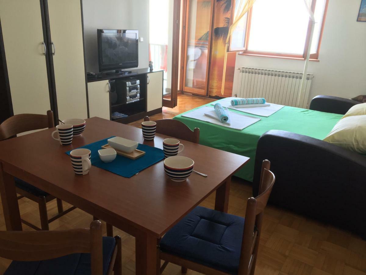 Apartman Mimoz Senj  Extérieur photo