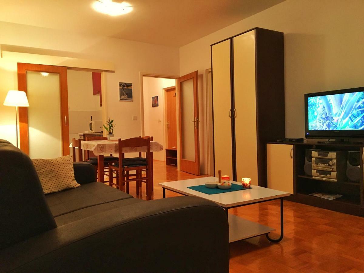 Apartman Mimoz Senj  Extérieur photo