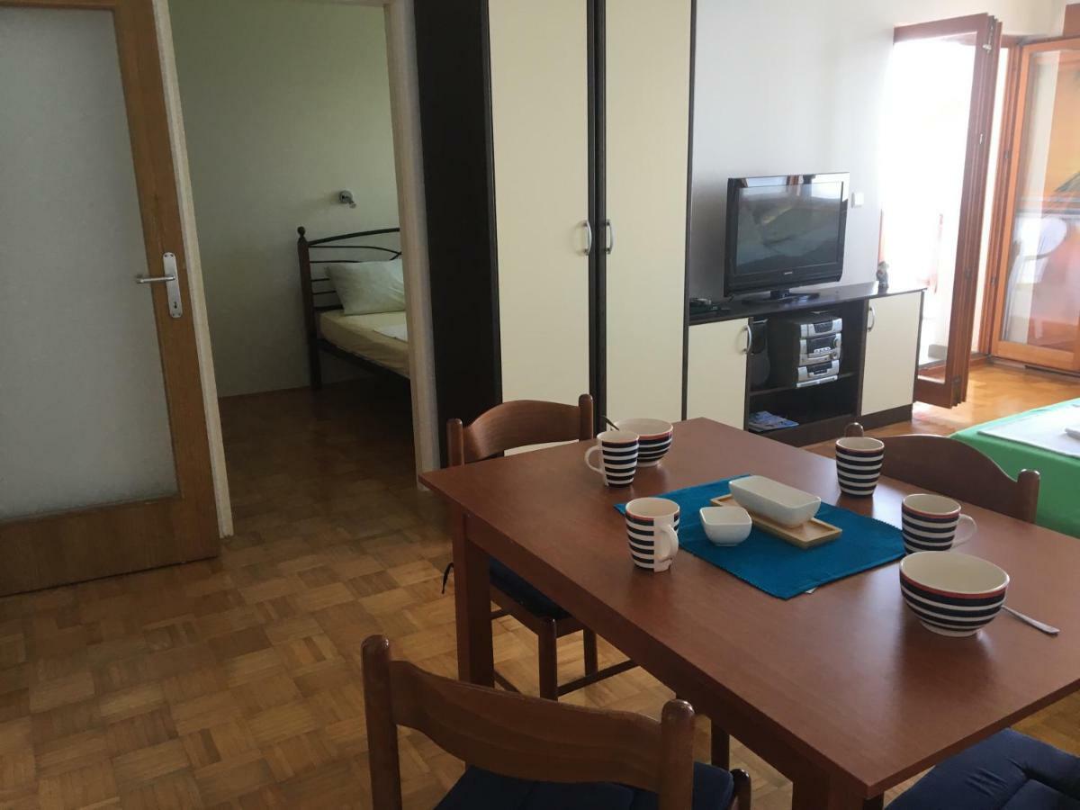 Apartman Mimoz Senj  Extérieur photo